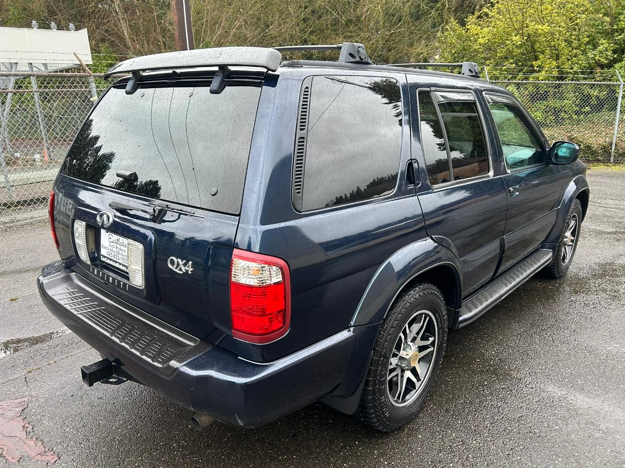 Infiniti QX4 4WD 2002