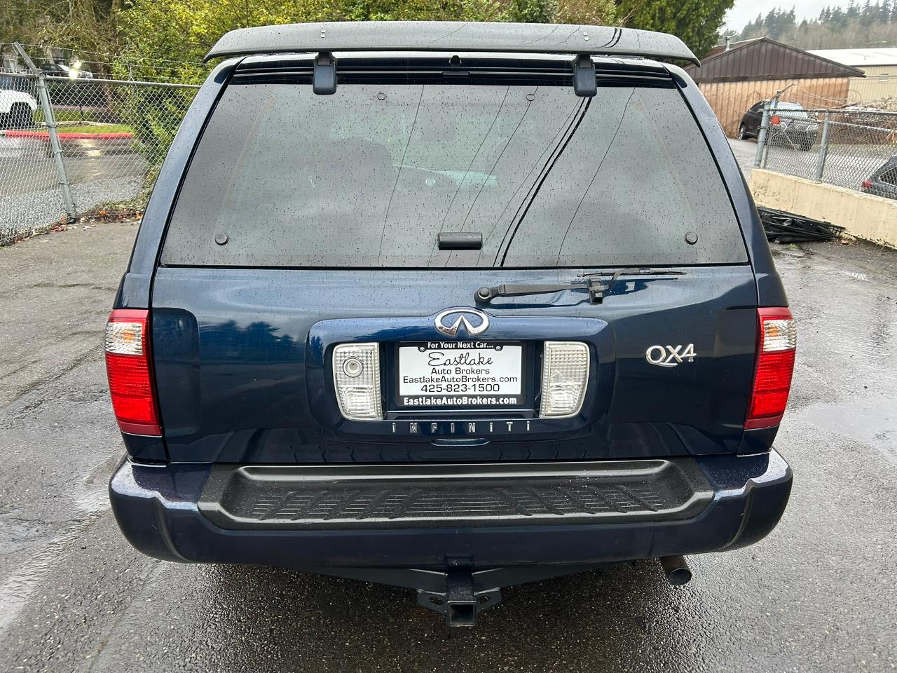 Infiniti QX4 4WD 2002