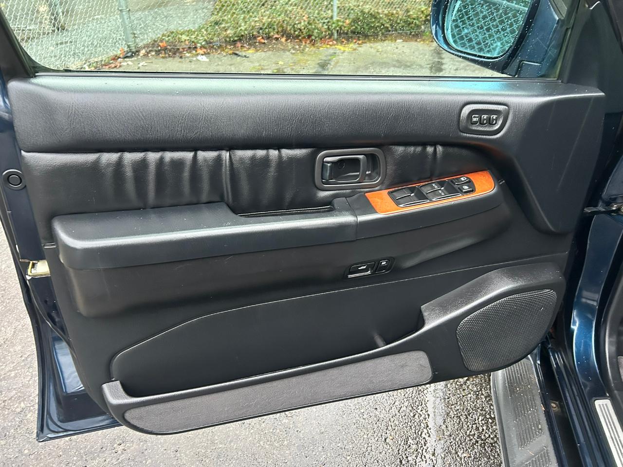 Infiniti QX4 4WD 2002