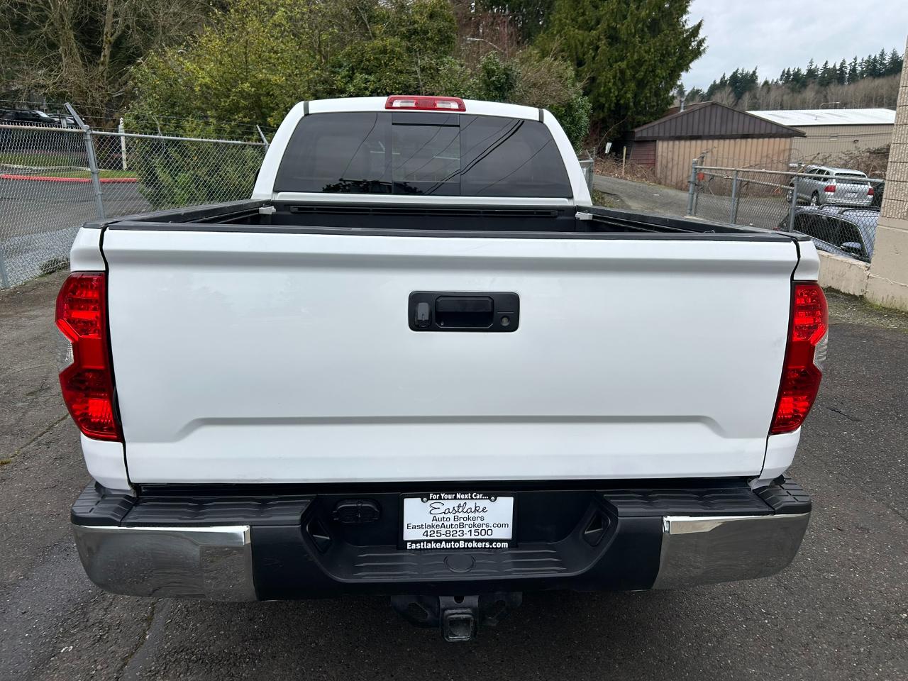 Toyota Tundra Limited 5.7L FFV Double Cab 4WD 2017