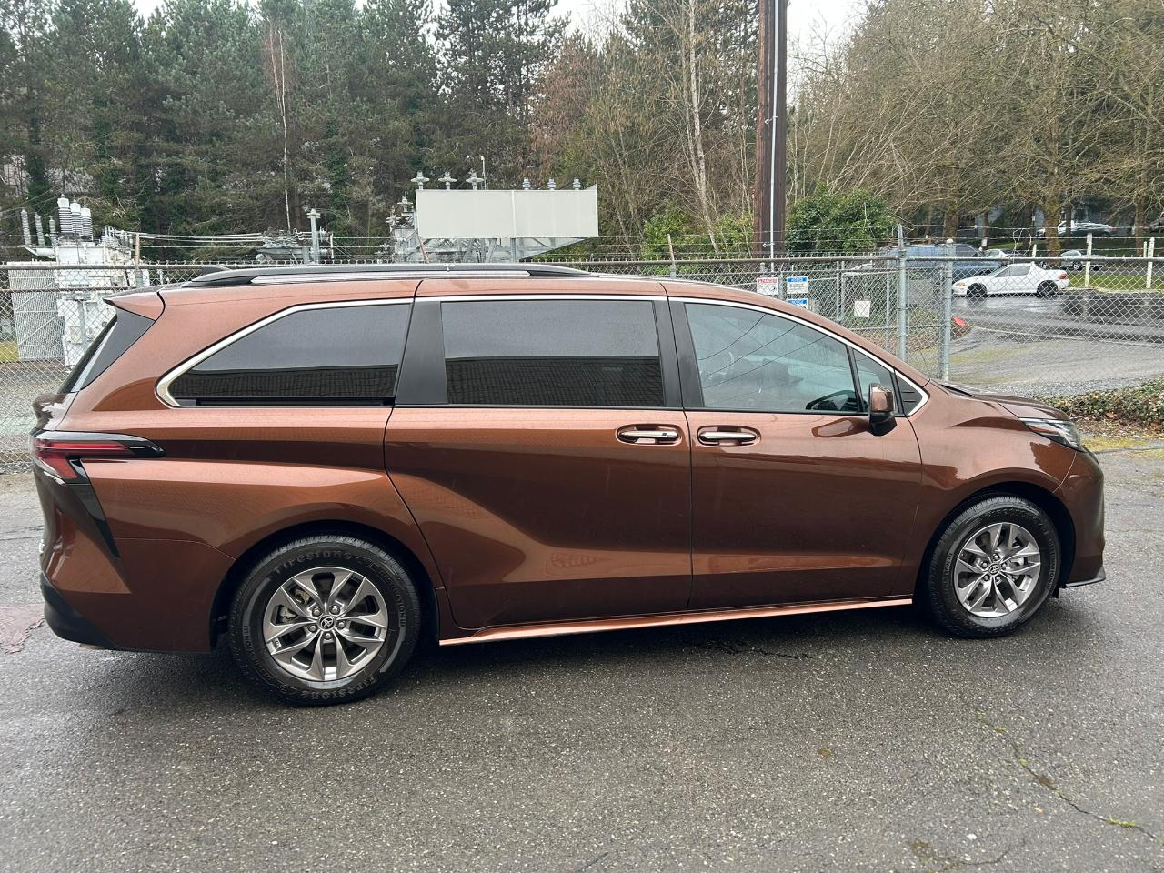 Toyota Sienna  2023
