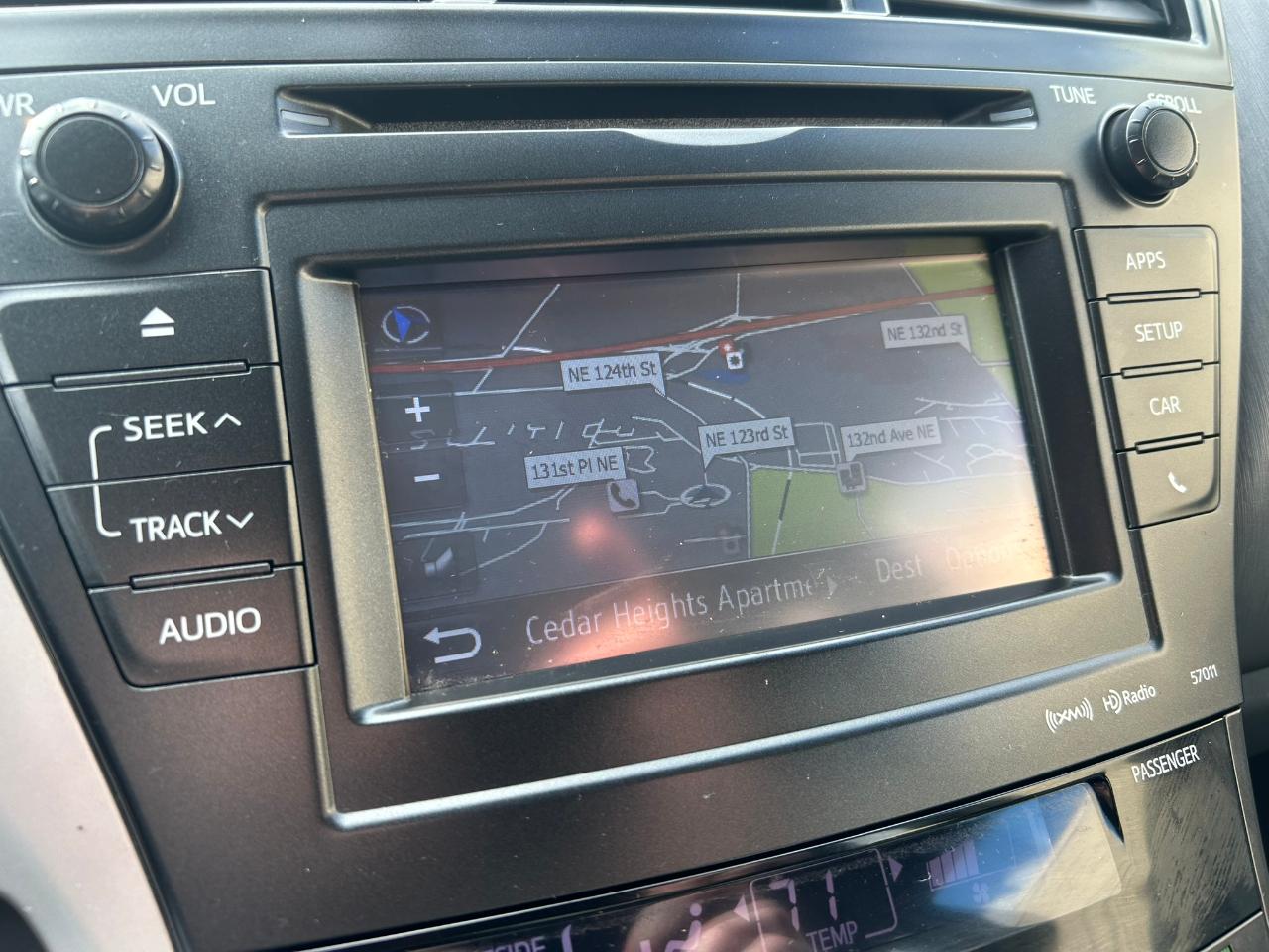 Toyota Prius V Five 2012