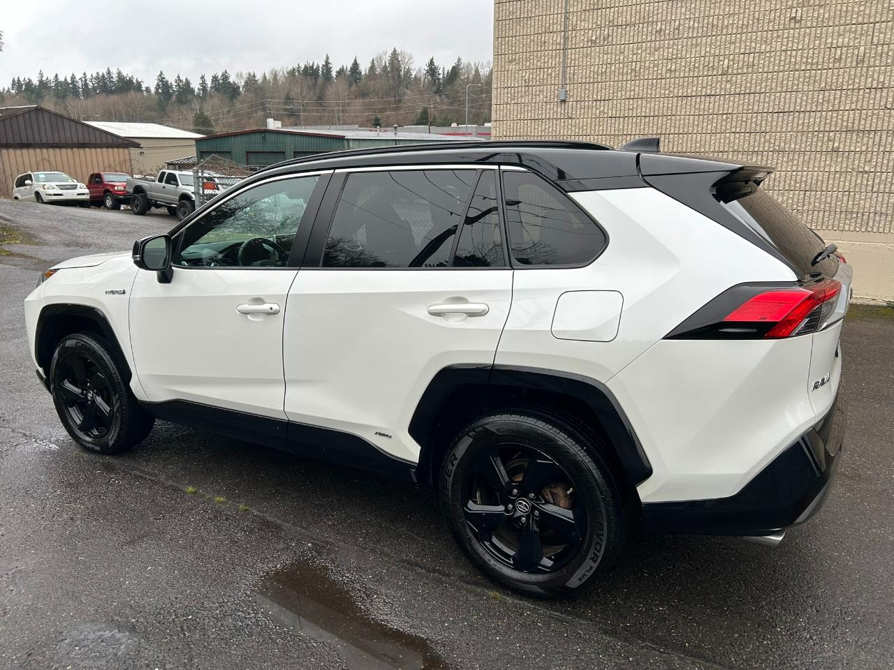 Toyota RAV4 Hybrid XSE 2019