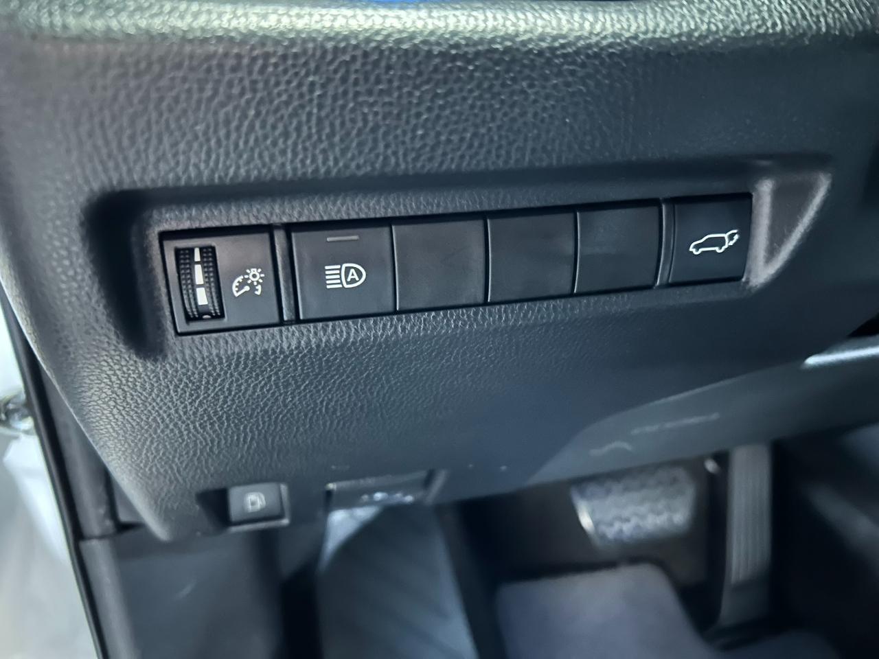 Toyota RAV4 Hybrid XSE 2019