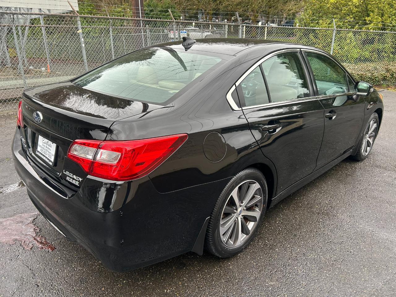 Subaru Legacy 2.5i Limited 2016