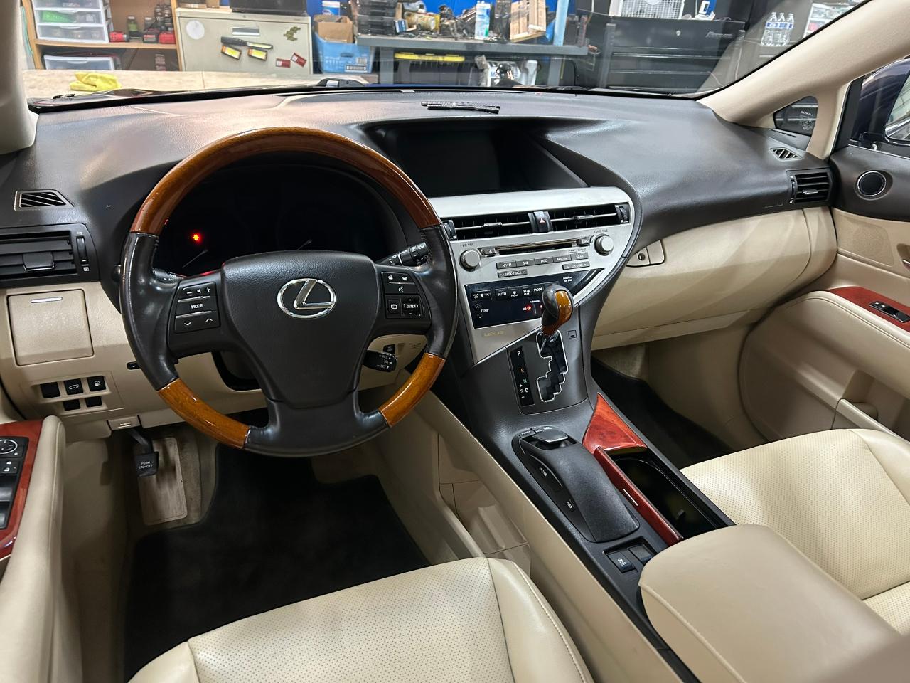 Lexus RX 450h AWD 2010