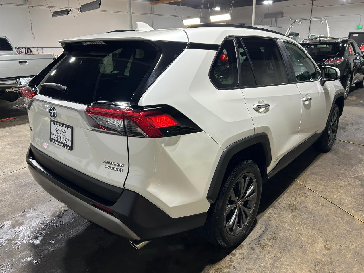 Toyota RAV4 Hybrid Limited 2022