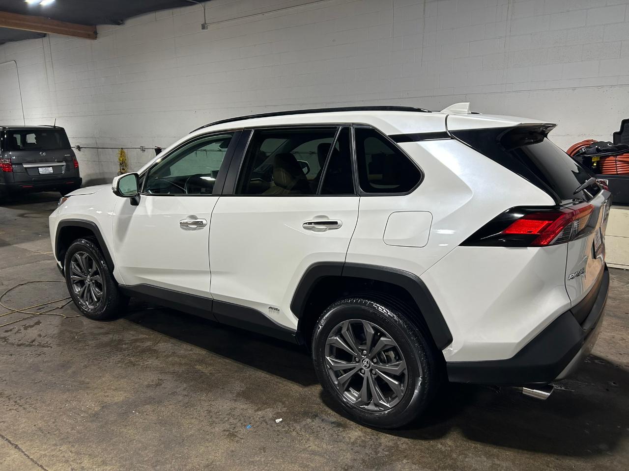 Toyota RAV4 Hybrid Limited 2022