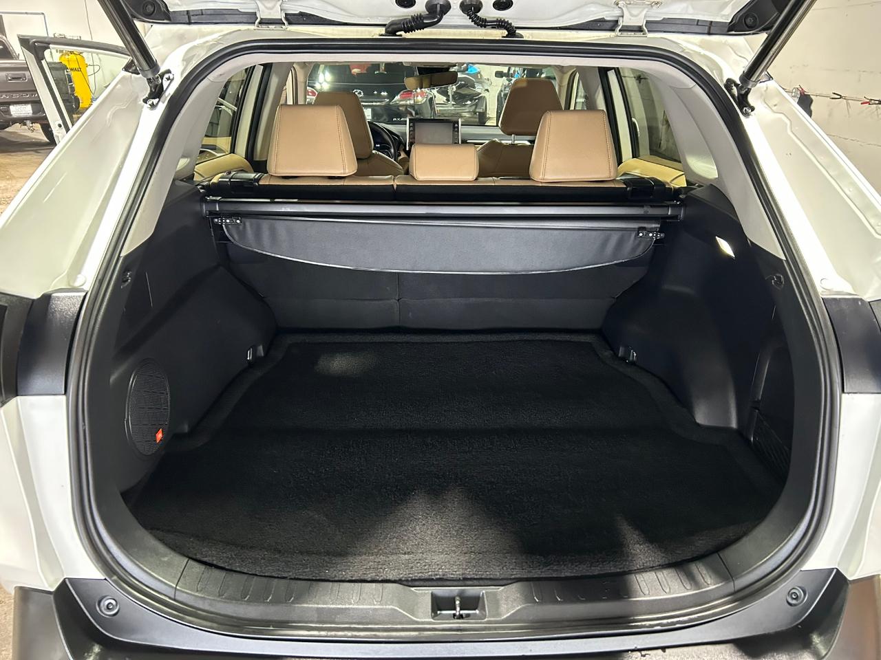 Toyota RAV4 Hybrid Limited 2022