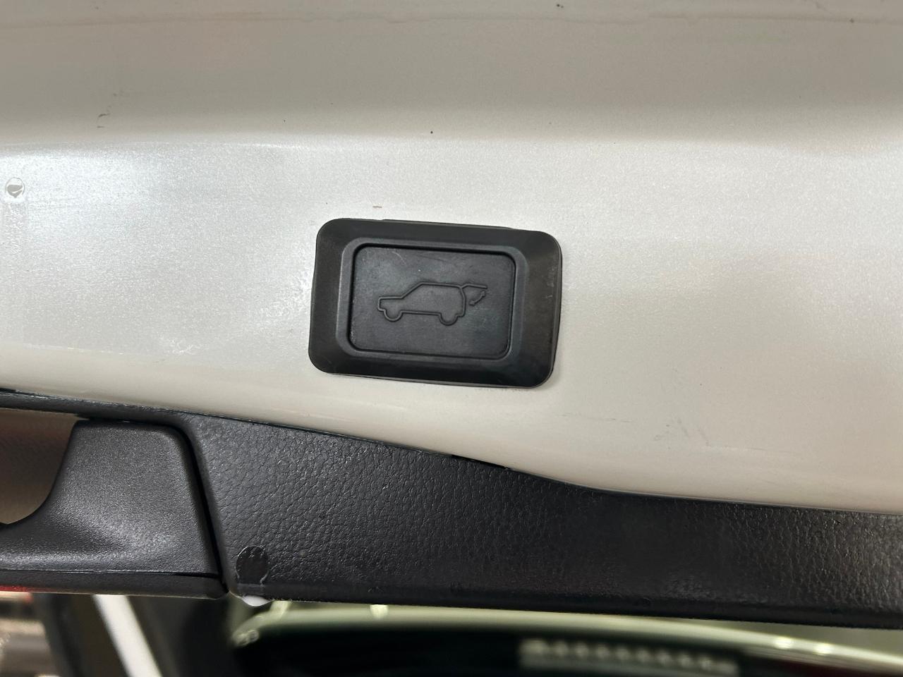 Toyota RAV4 Hybrid Limited 2022