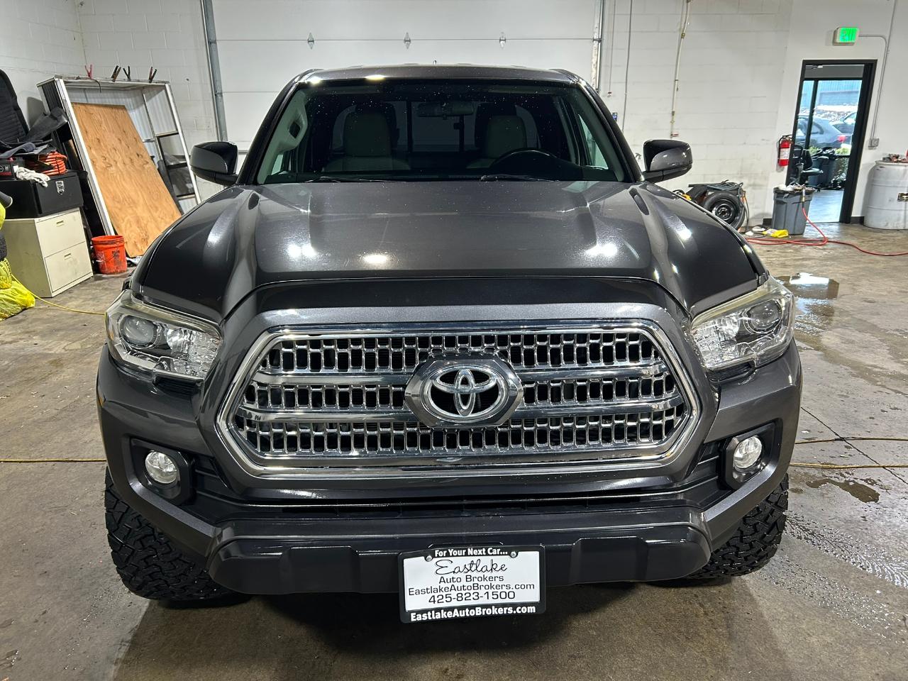 Toyota Tacoma SR5 Access Cab I4 6AT 4WD 2016