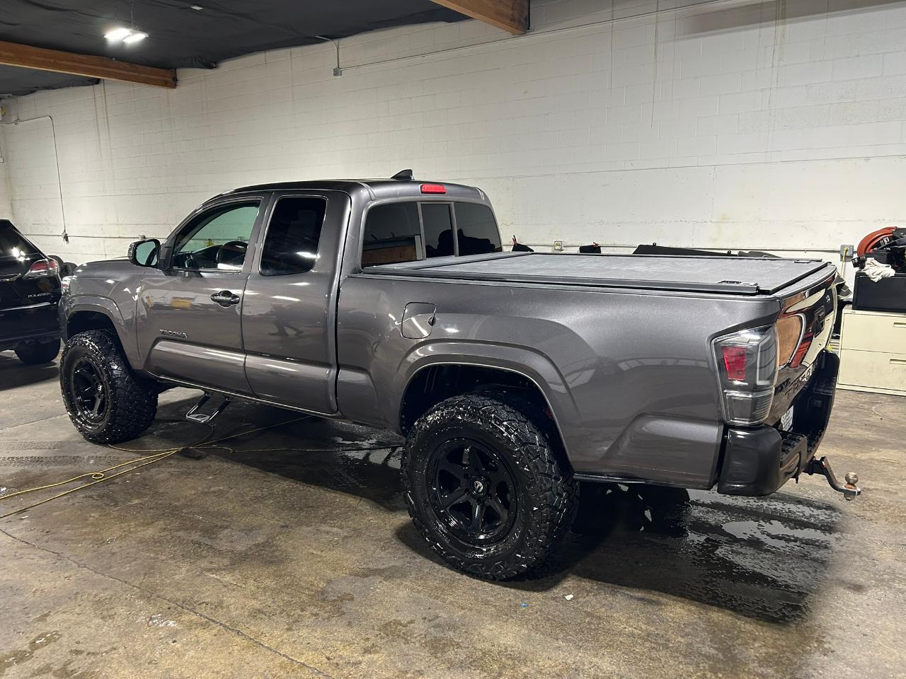 Toyota Tacoma SR5 Access Cab I4 6AT 4WD 2016