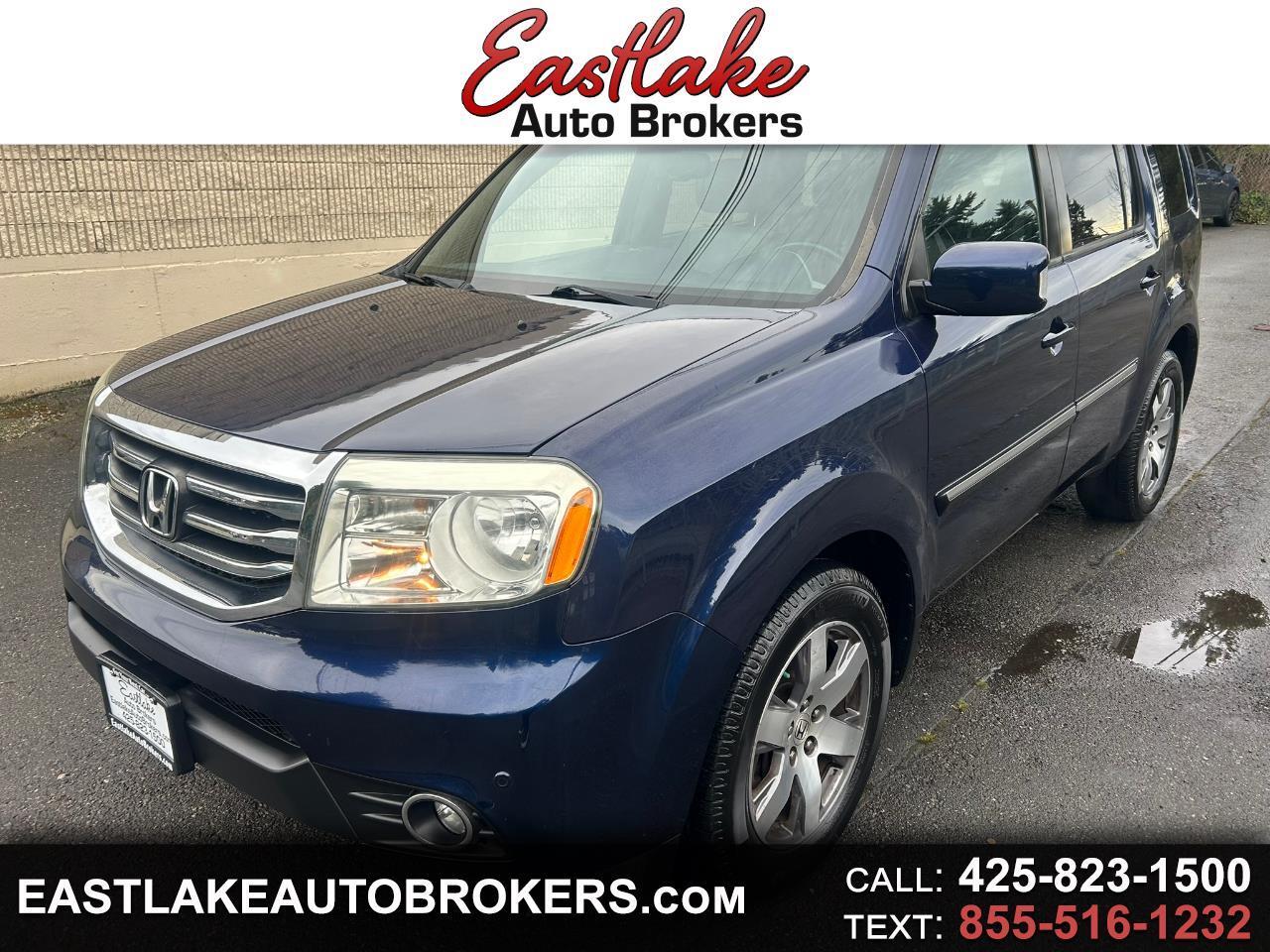 Honda Pilot Touring 4WD 5-Spd AT with DVD 2013