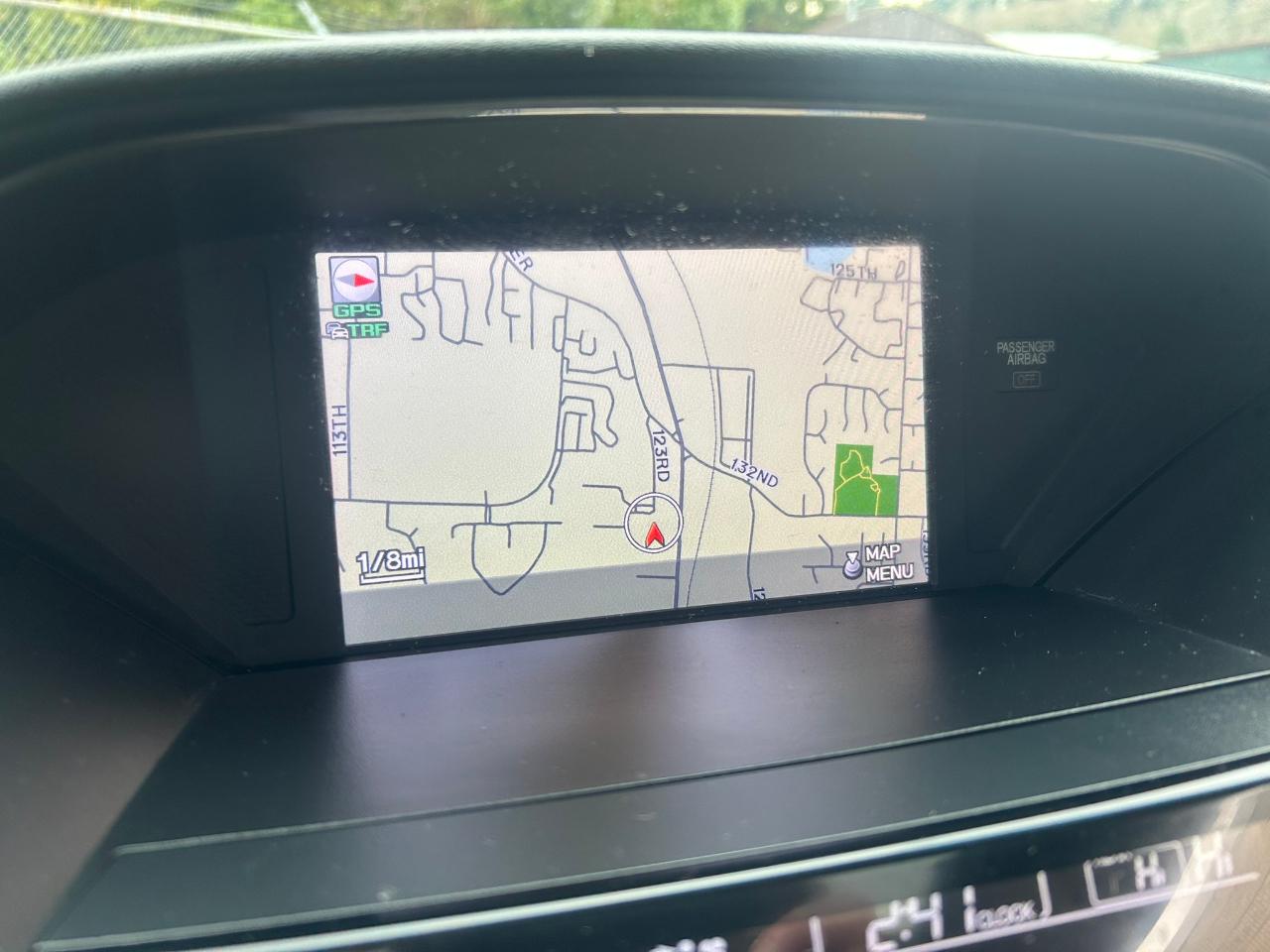 Honda Pilot Touring 4WD 5-Spd AT with DVD 2013