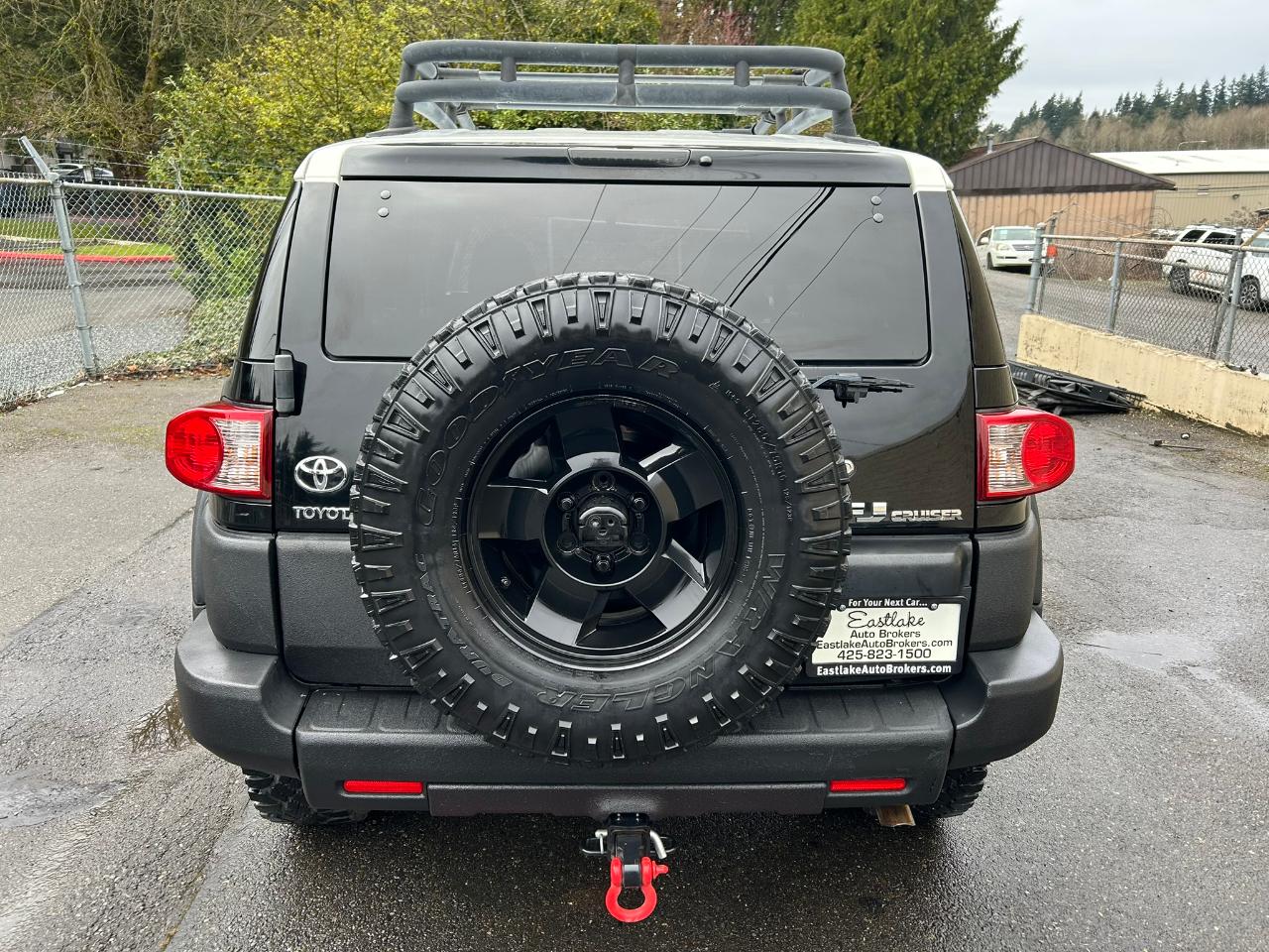 Toyota FJ Cruiser 4WD AT 2010