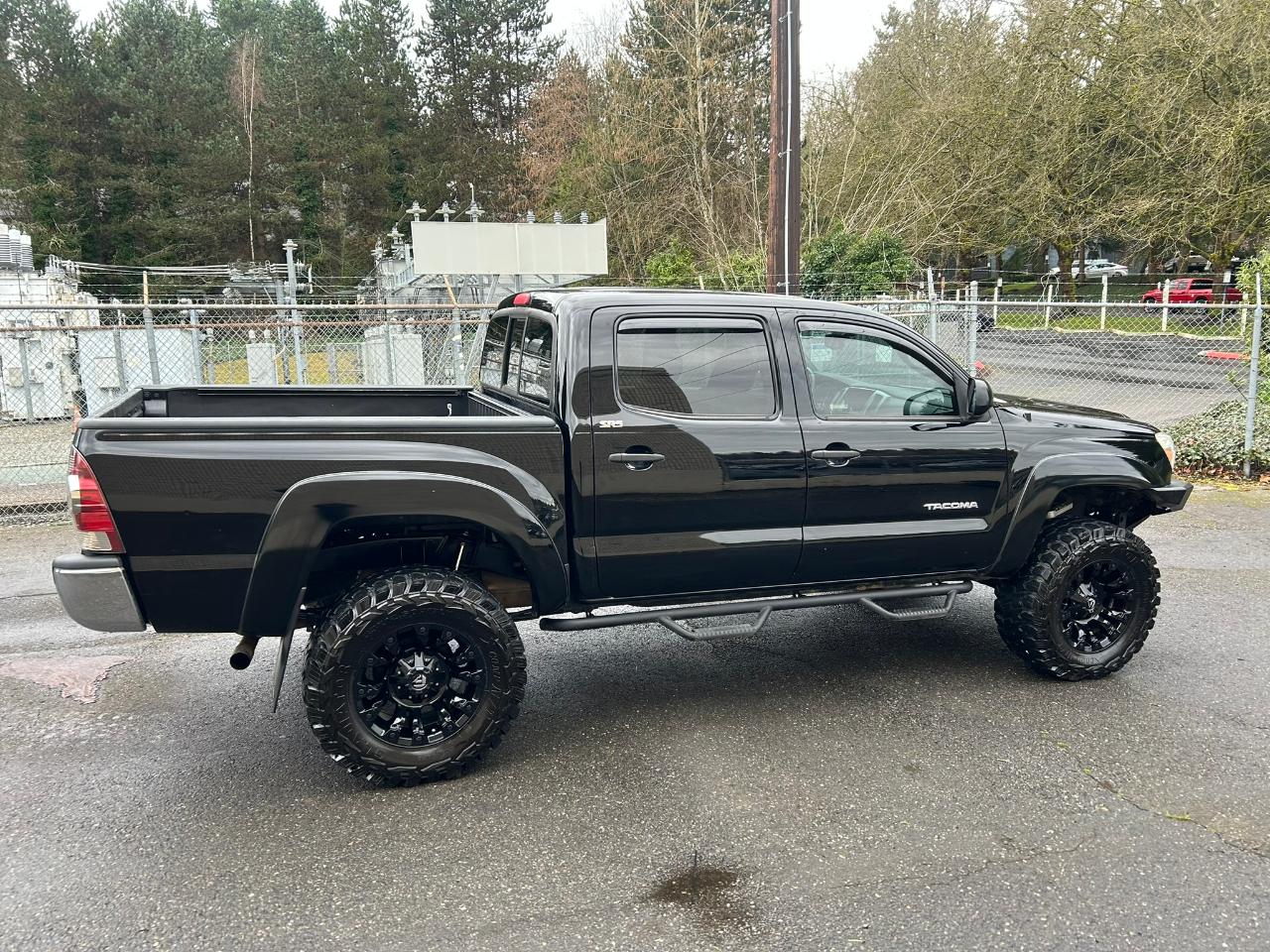 Toyota Tacoma  2013