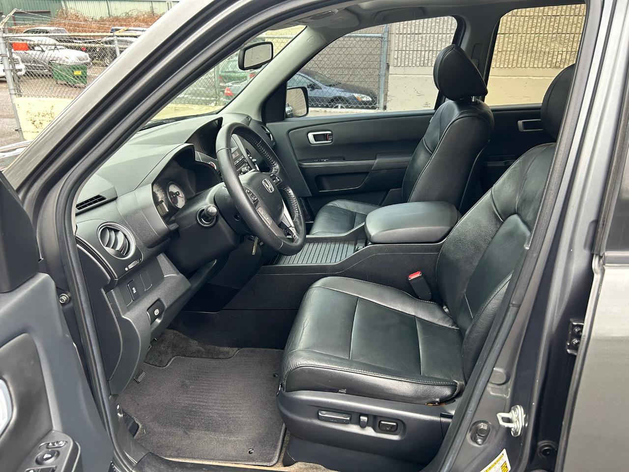 Honda Pilot EX-L 4WD 5-Spd AT 2013