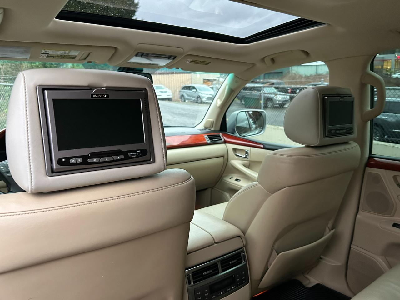 Lexus LX 570 Sport Utility 2008