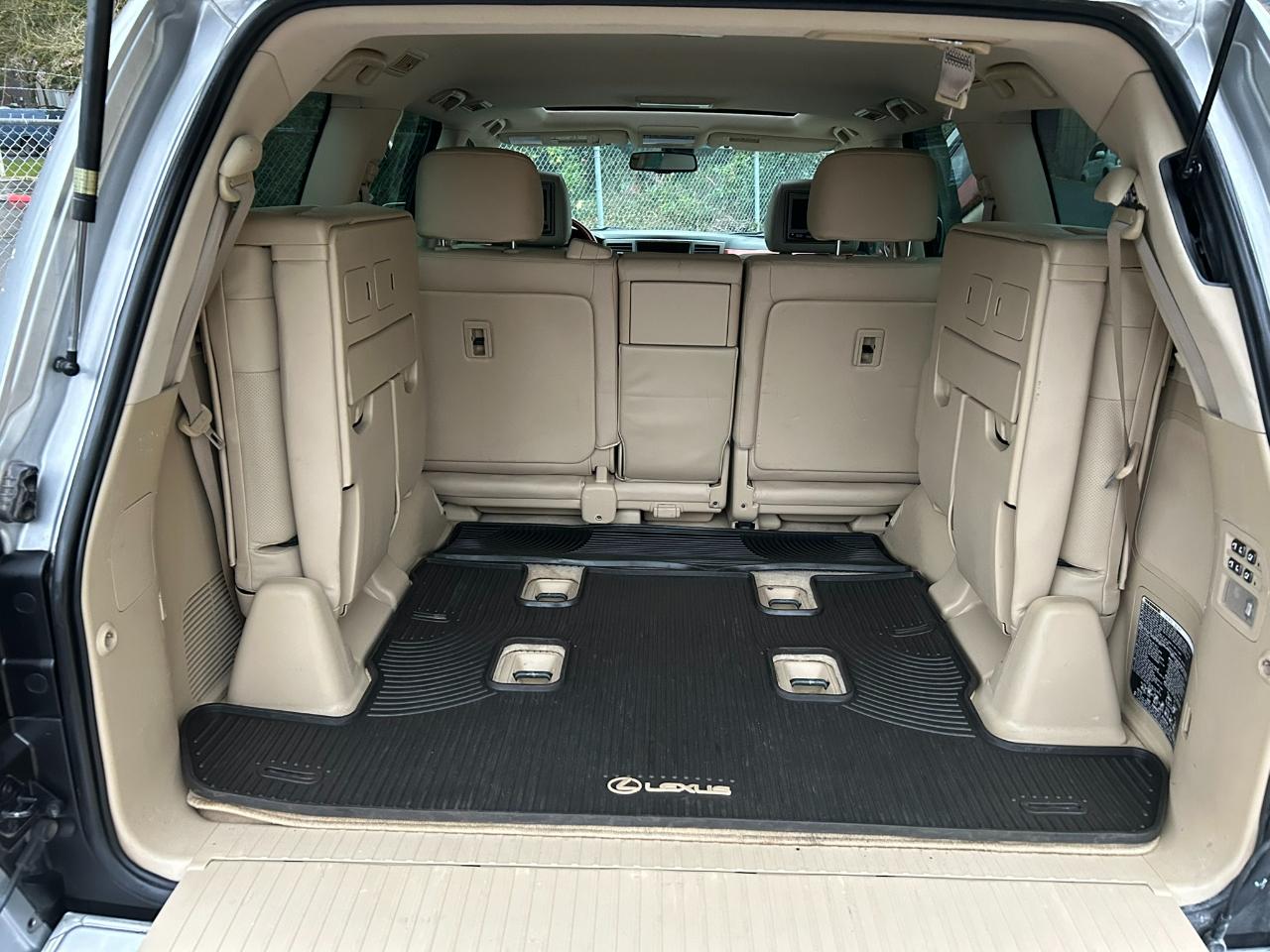 Lexus LX 570 Sport Utility 2008