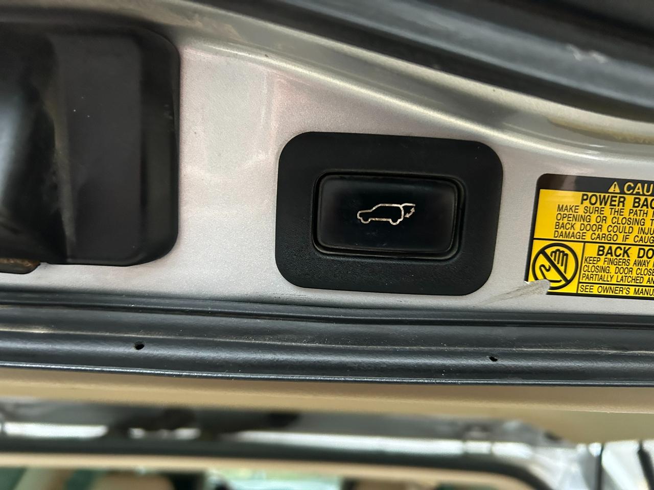 Lexus LX 570 Sport Utility 2008