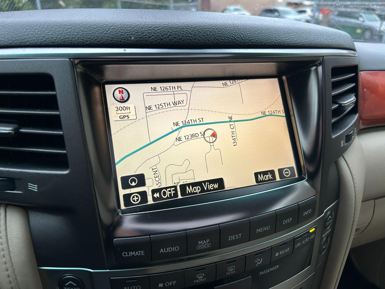 Lexus LX 570 Sport Utility 2008