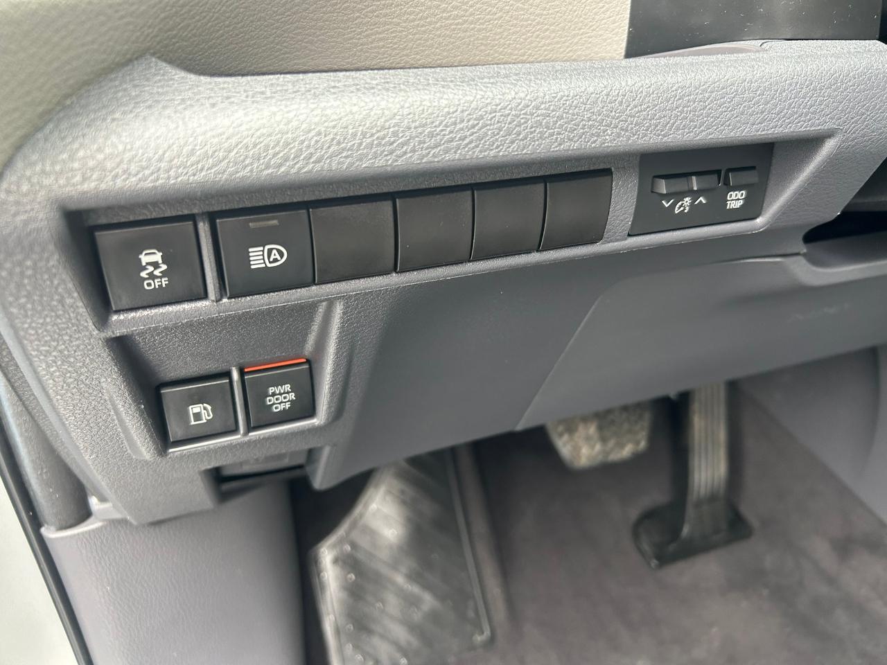 Toyota Sienna XLE 7-Passenger AWD 2023