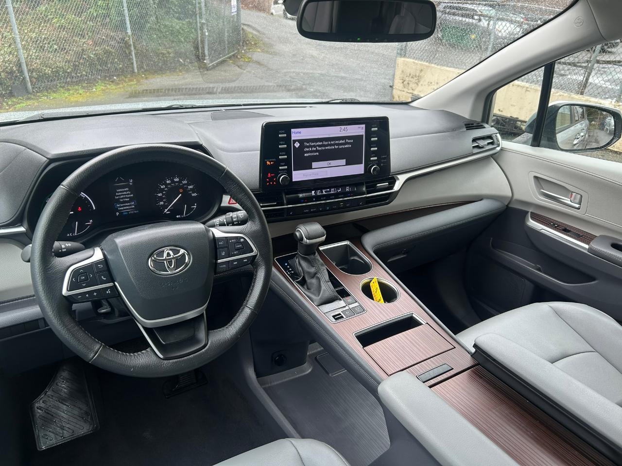 Toyota Sienna XLE 7-Passenger AWD 2023
