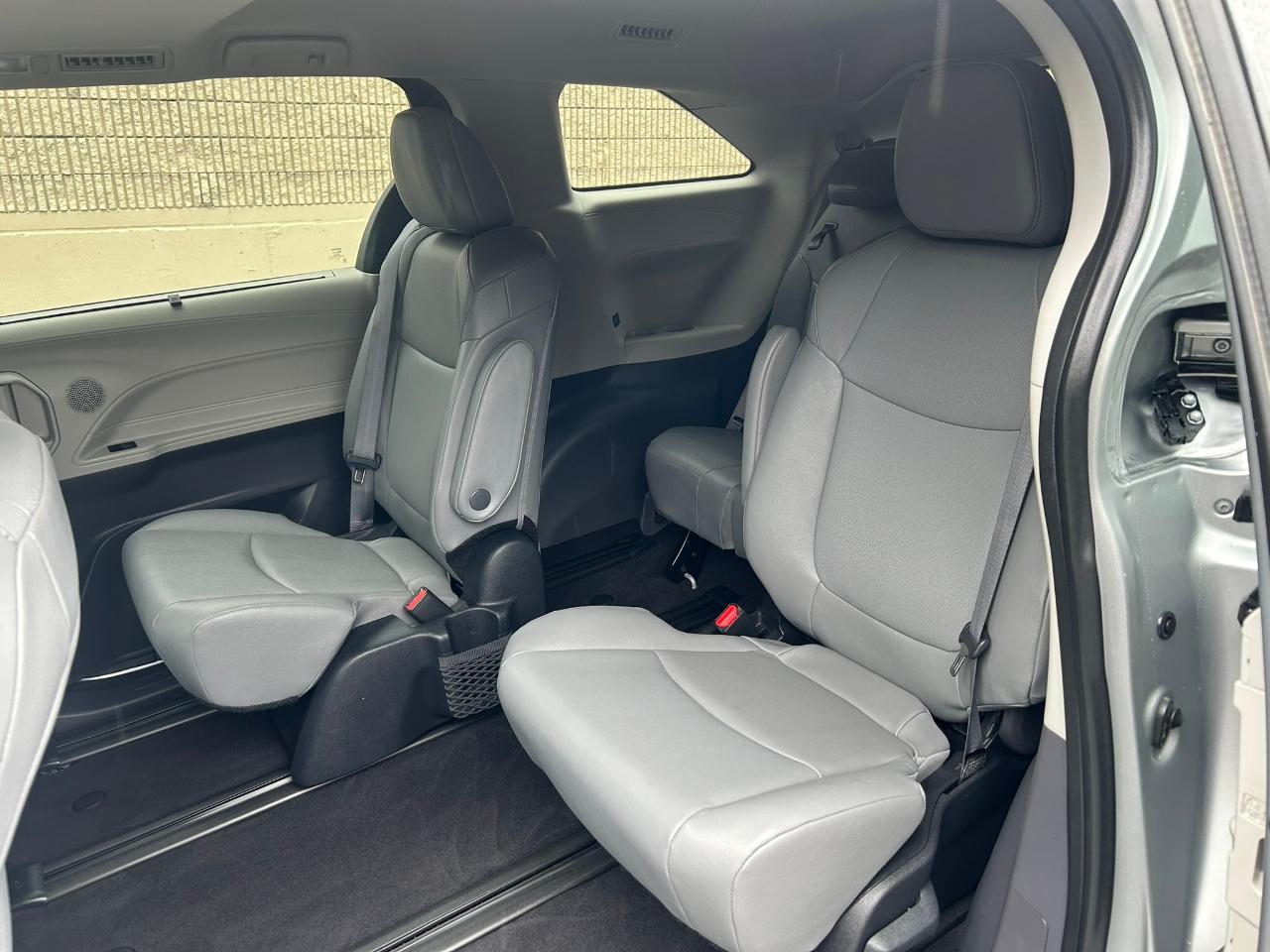 Toyota Sienna XLE 7-Passenger AWD 2023