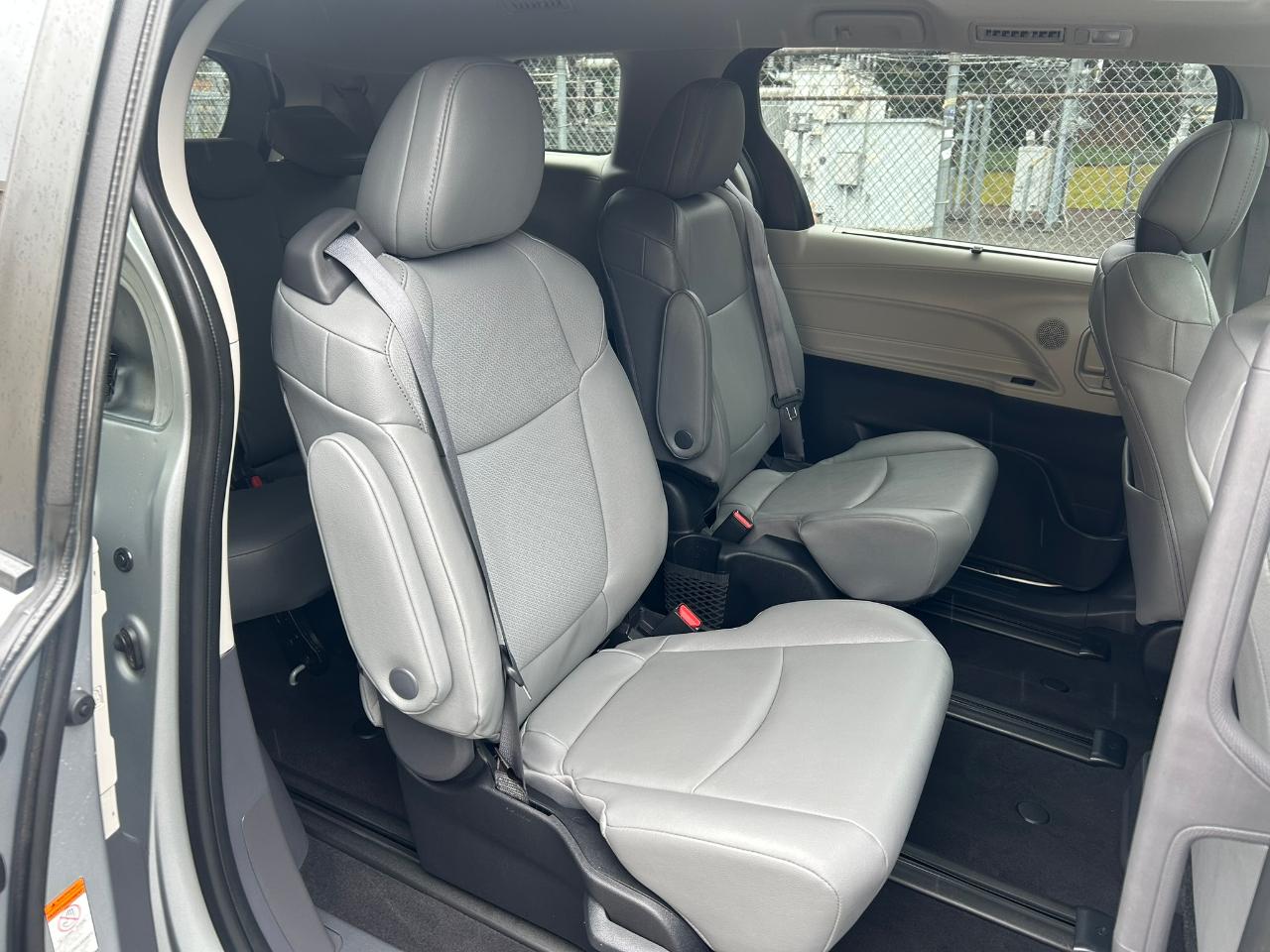 Toyota Sienna XLE 7-Passenger AWD 2023