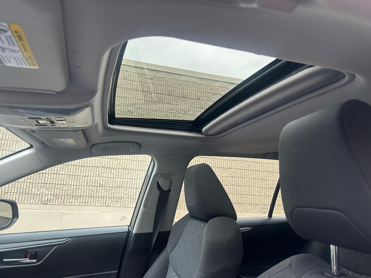 Toyota RAV4 Hybrid XLE 2020