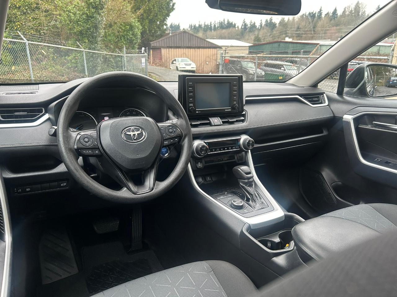 Toyota RAV4 Hybrid XLE 2020