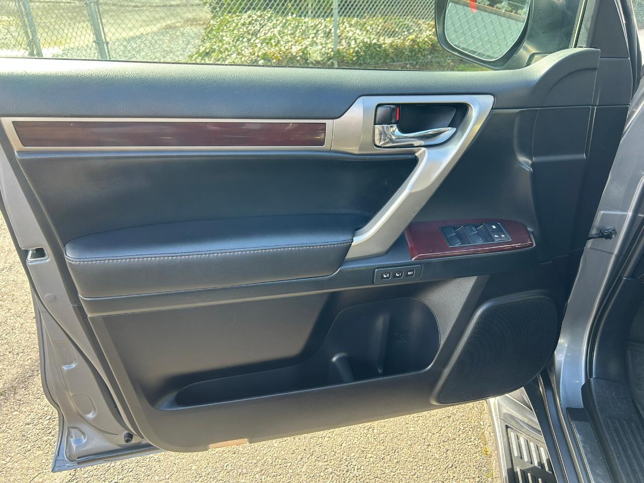 Lexus GX 460 Luxury 2015