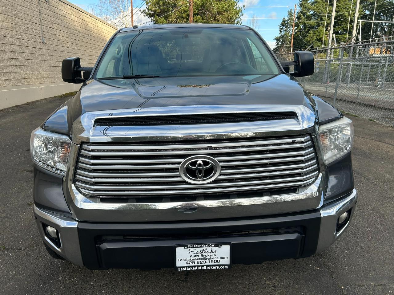 Toyota Tundra Limited 5.7L FFV CrewMax 4WD 2015