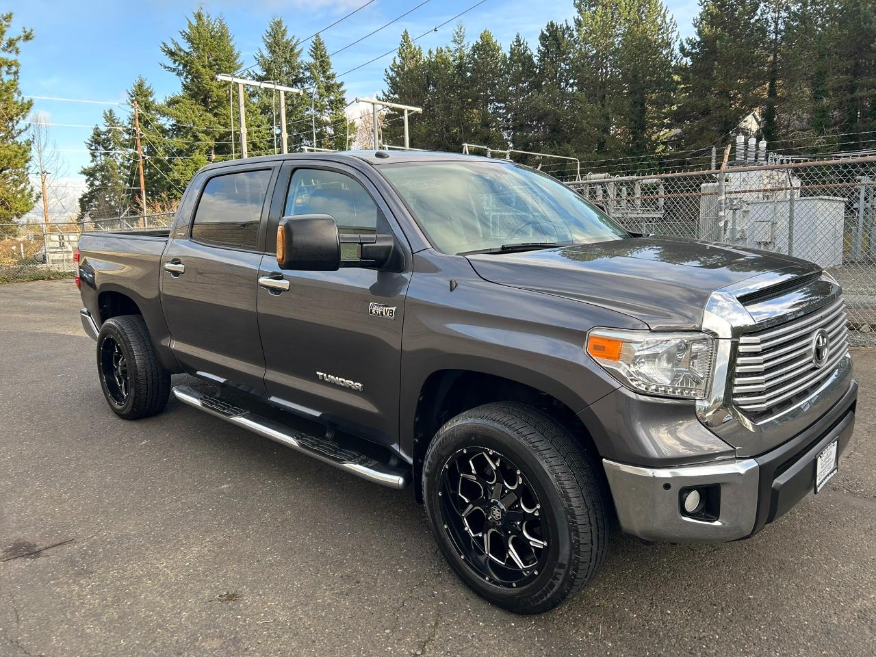 Toyota Tundra Limited 5.7L FFV CrewMax 4WD 2015