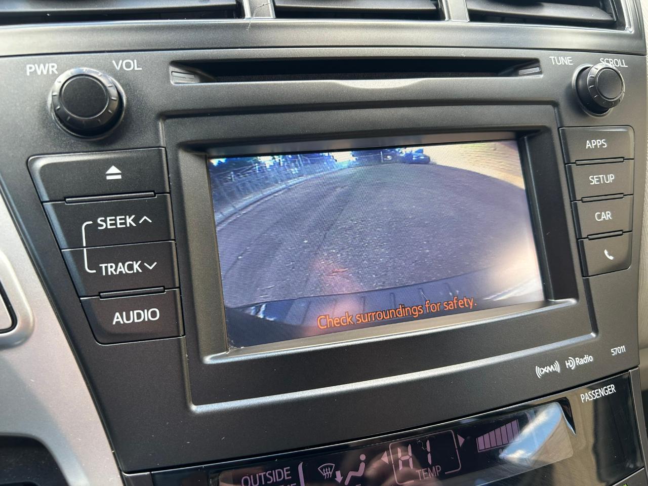 Toyota Prius V Five 2014