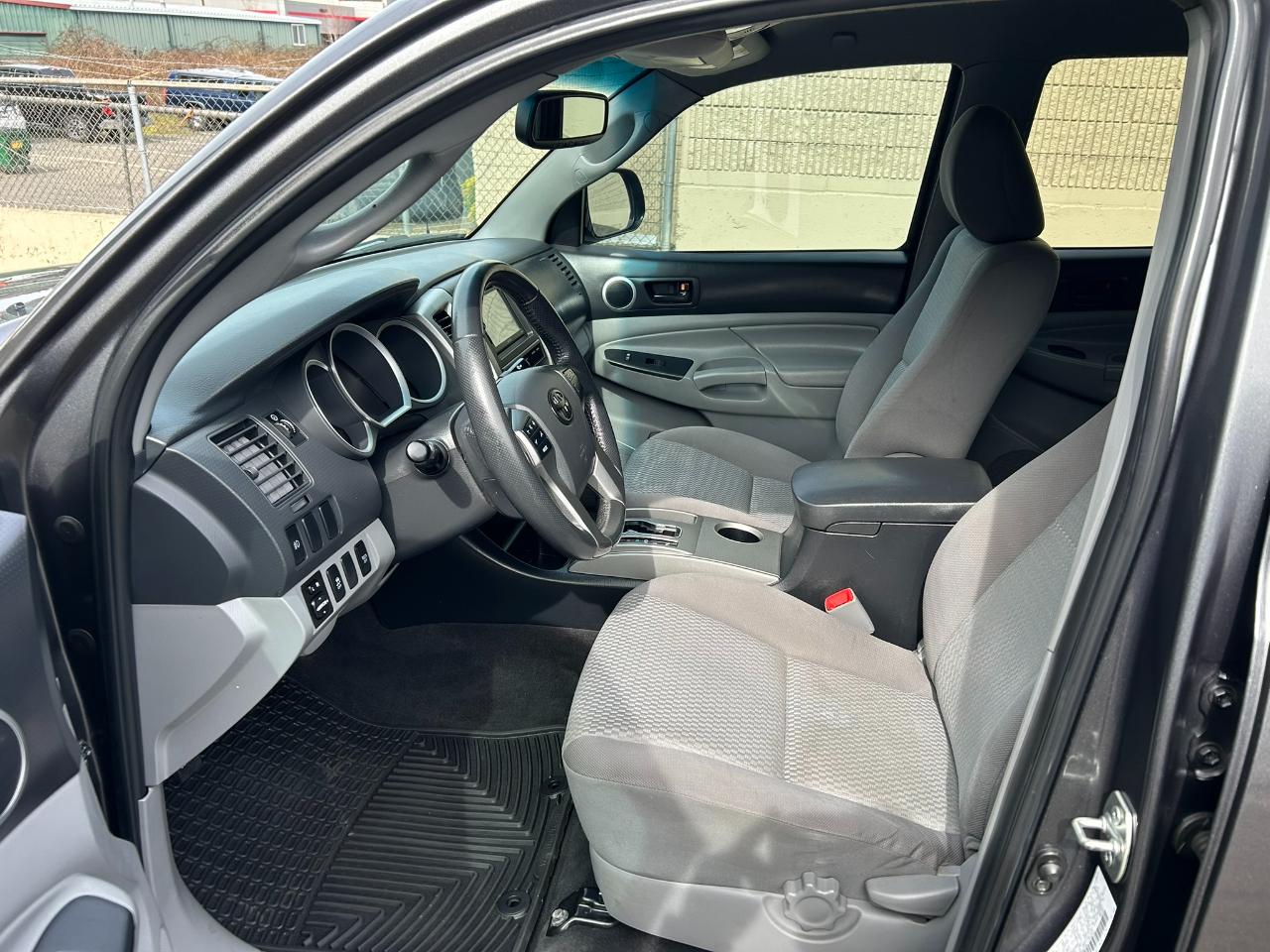 Toyota Tacoma Double Cab Long Bed V6 Auto 4WD 2012