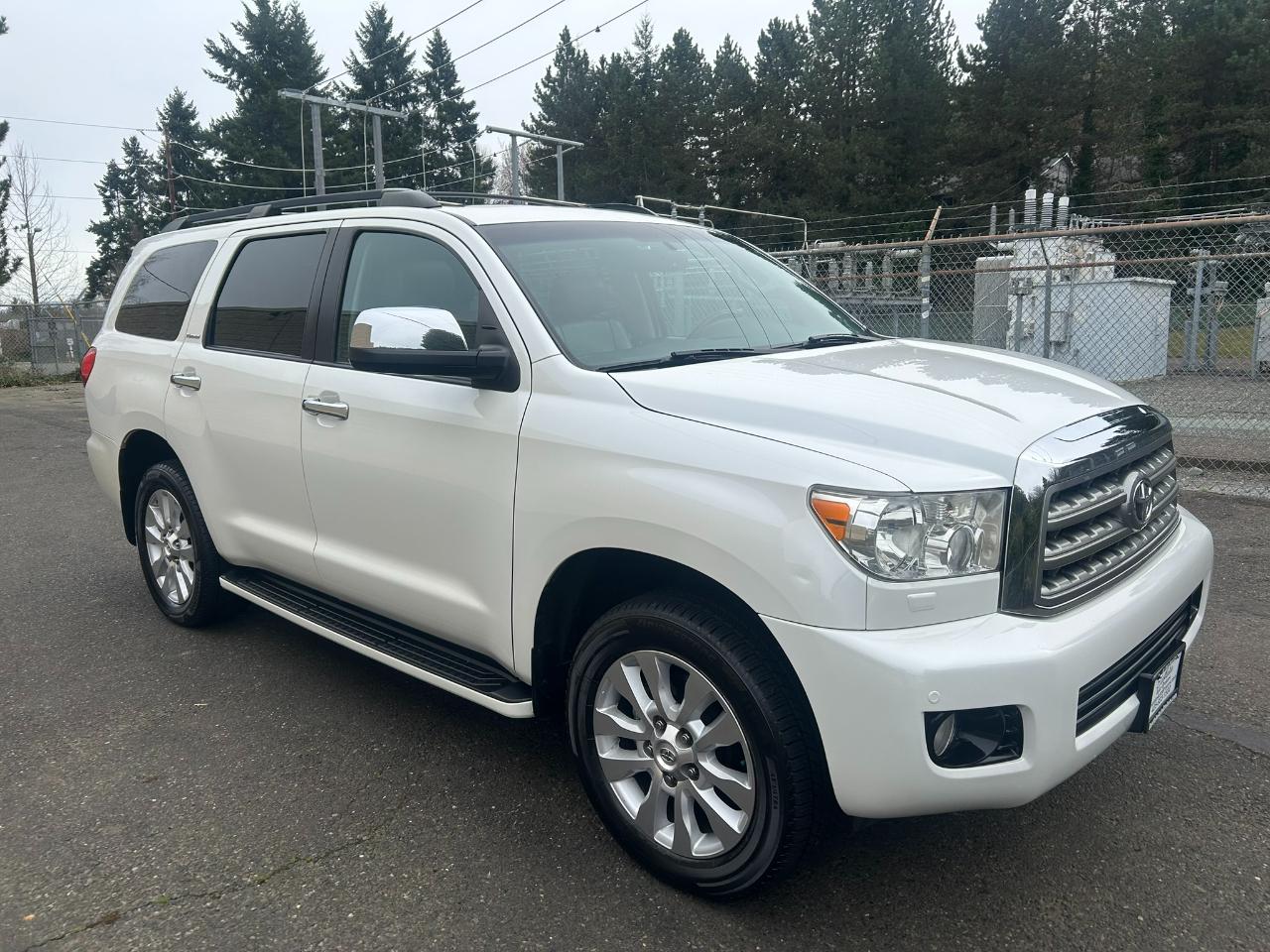Toyota Sequoia Plantium 4WD FFV 2016