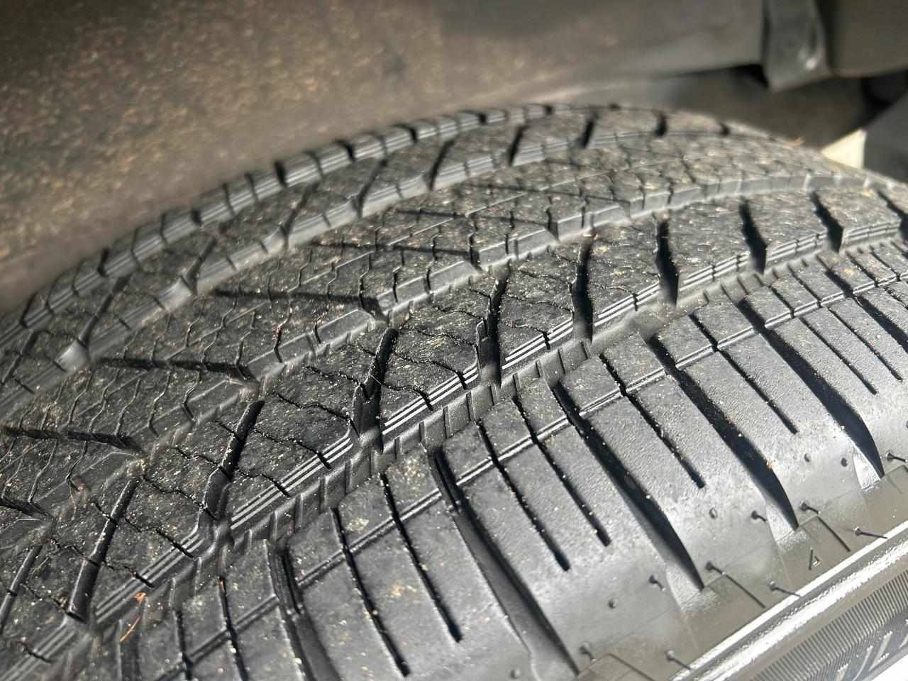 Toyota Sequoia Plantium 4WD FFV 2016