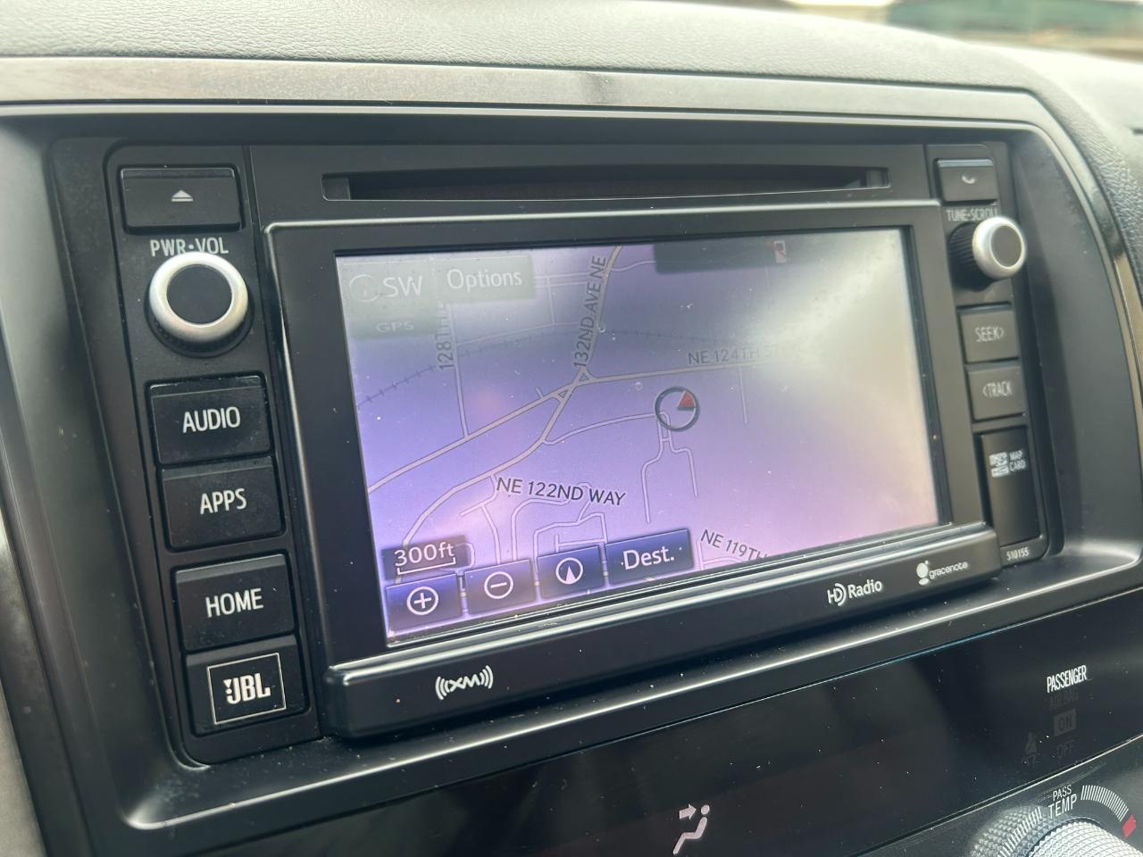 Toyota Sequoia Plantium 4WD FFV 2016