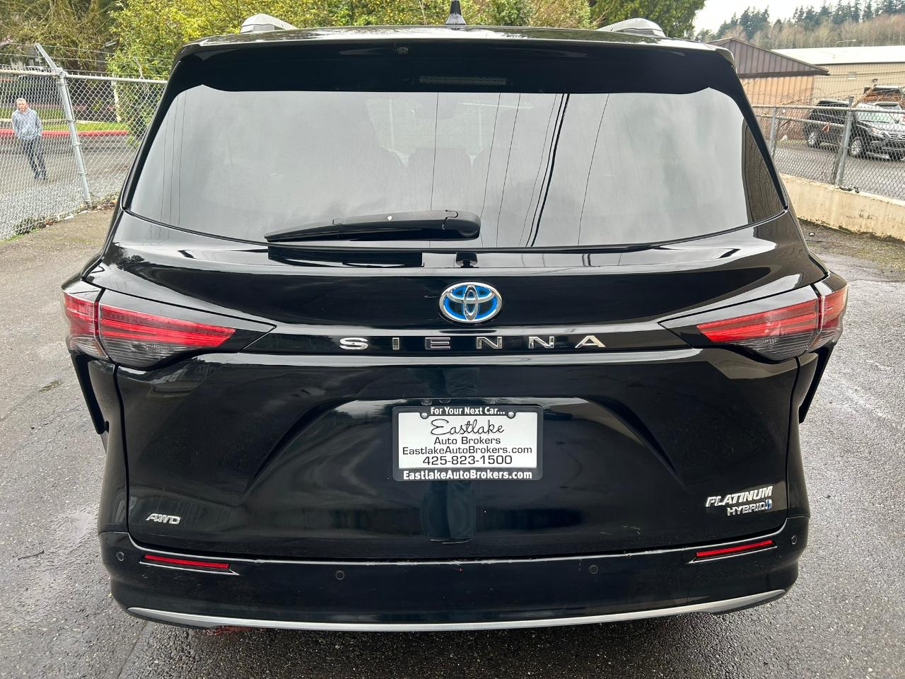 Toyota Sienna Platinum 7-Passenger AWD 2023