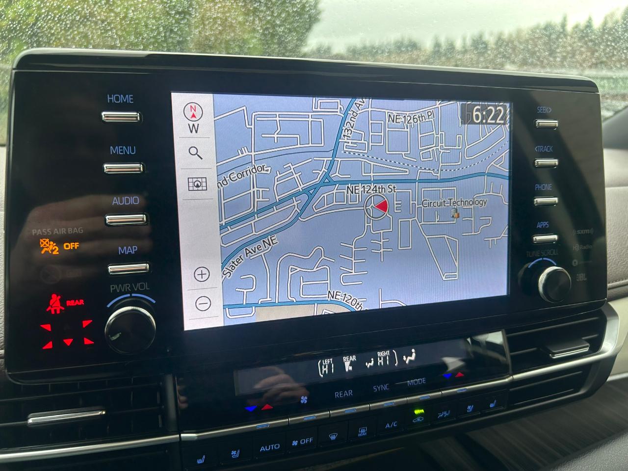 Toyota Sienna Platinum 7-Passenger AWD 2023