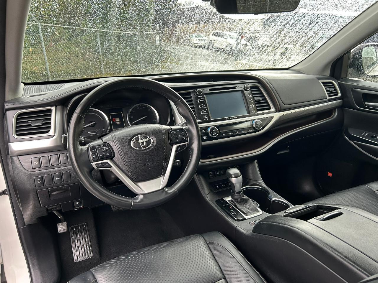 Toyota Highlander Hybrid  2017