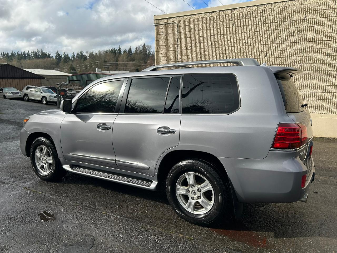 Lexus LX 570 Sport Utility 2008