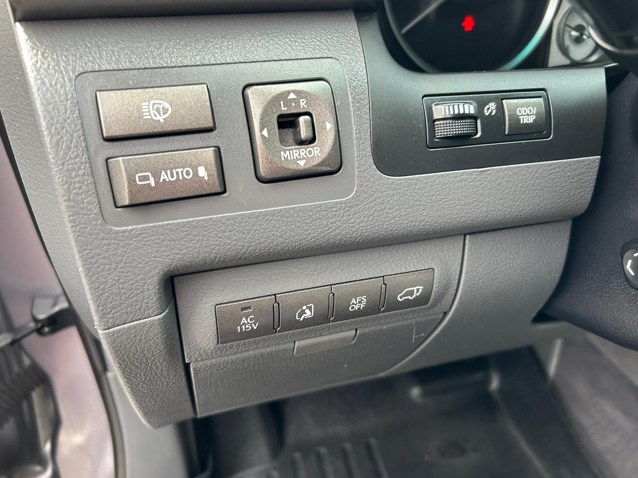 Lexus LX 570 Sport Utility 2008