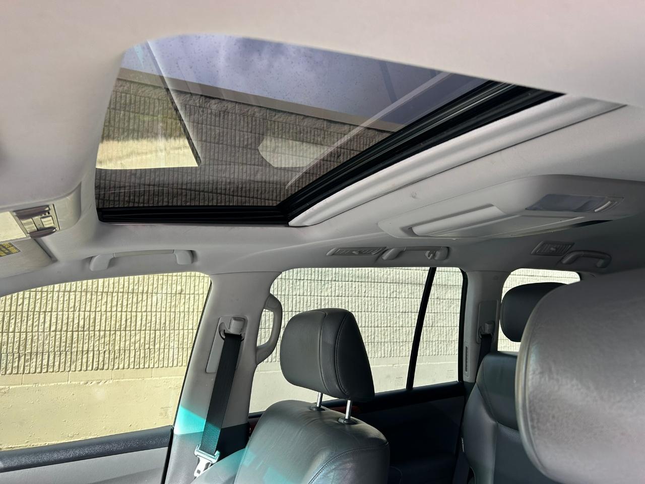 Lexus LX 570 Sport Utility 2008