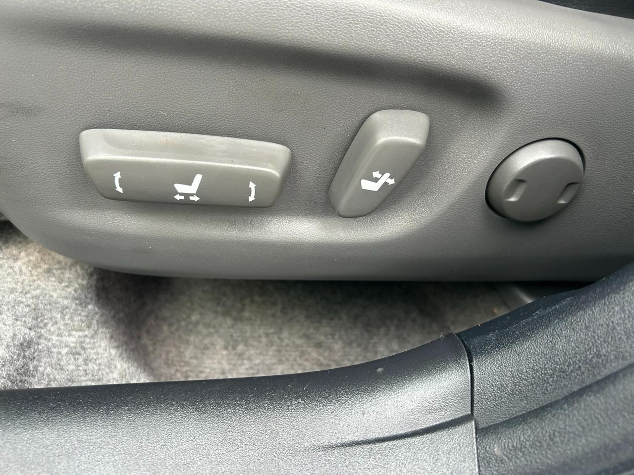 Toyota Prius Prius IV 2012