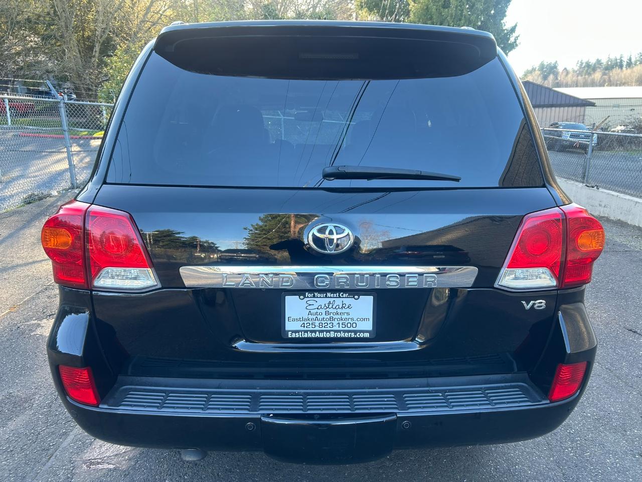 Toyota Land Cruiser 4WD 2013