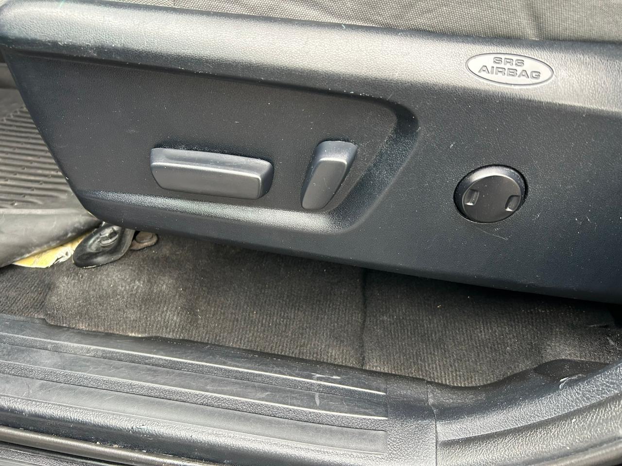 Toyota Tundra  2014
