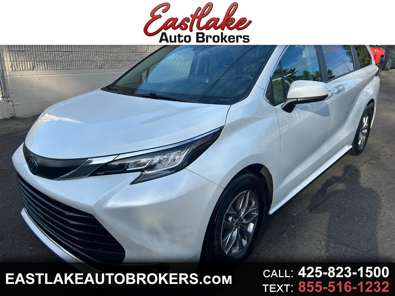 Toyota Sienna XLE 7-Passenger AWD 2023
