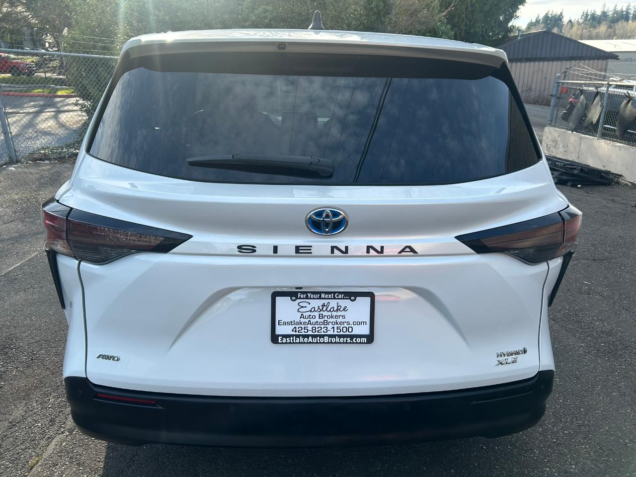 Toyota Sienna XLE 7-Passenger AWD 2023